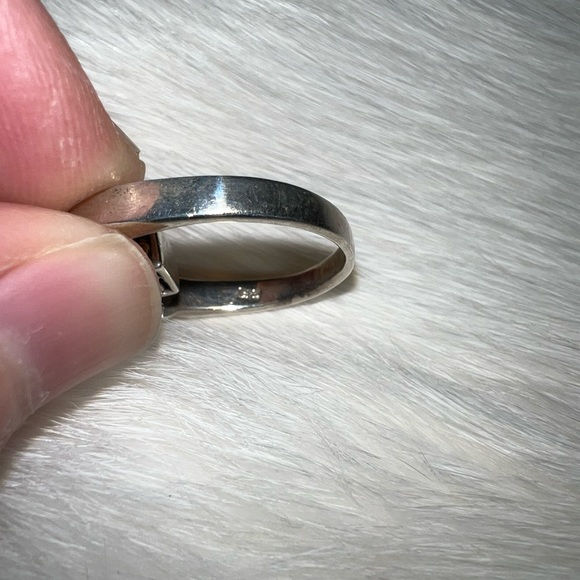 Reversible sterling/lapis cross ring - Picture 5 of 7